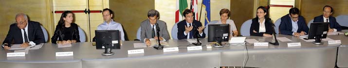 da sinistra: Giuseppe Cuccurese, Valentina Argiolas, Roberto Massa, Paolo Fadda, Giovanni Melis, Alessandra Carucci, Maria Chiara Di Guardo, Nicola Pirina, Maurizio De Pascale