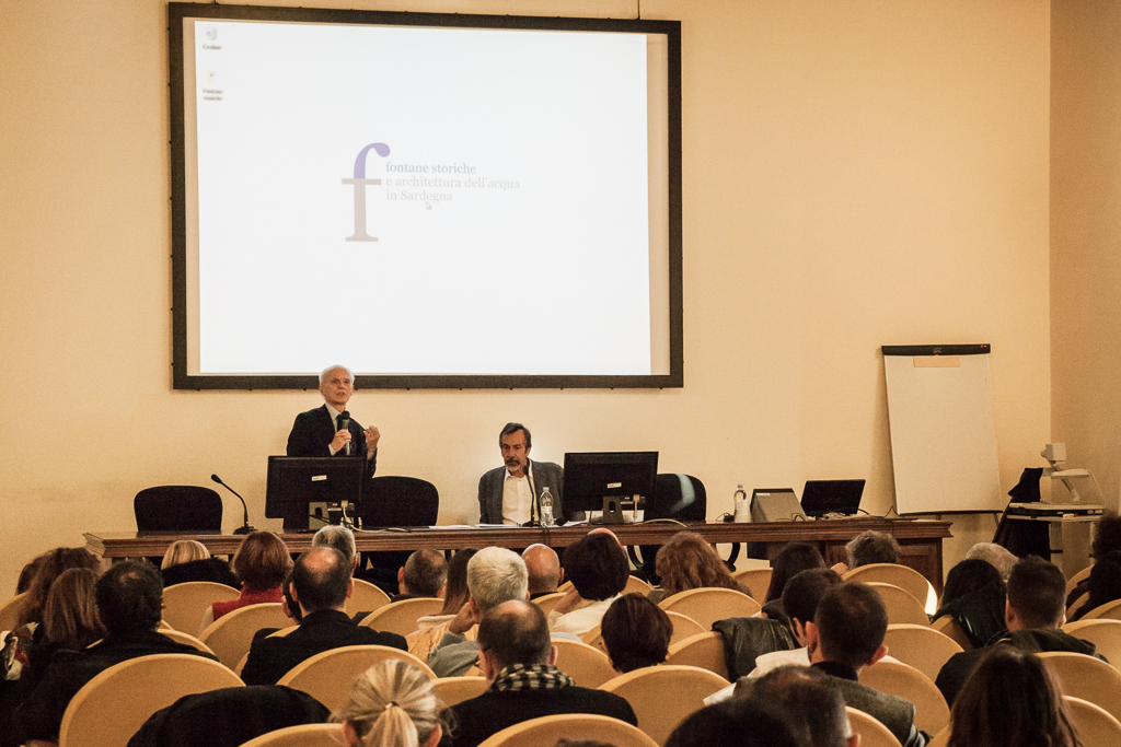 Cagliari, 2 dicembre 2015 - I saluti del prof. Antonello Sanna (Foto di Stefano Ferrando)