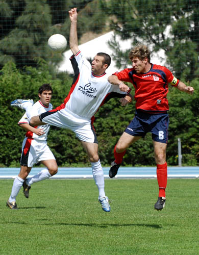 18 aprile 2007 - Cus Cagliari-Cus Parma: 2-0  (foto: Francesco Cogotti)