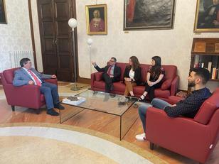 Uno scatto in occasione dell'incontro in rettorato con il professor Francesco Mola