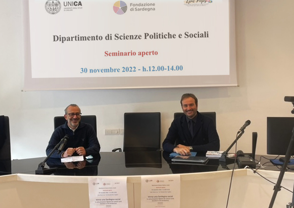 Aula magna Maria Lai. Da sinistra, Mariano Porcu  e Alessandro Lovari