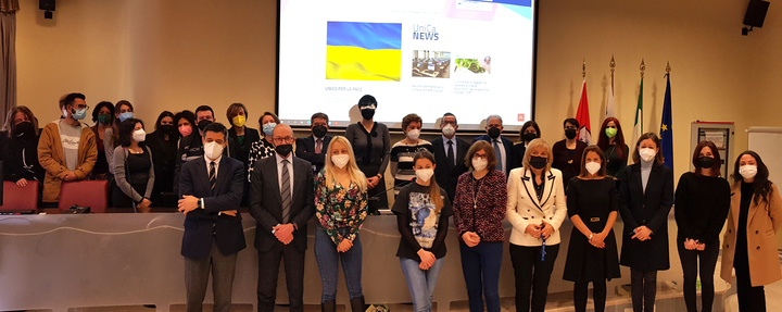La piccola grande famiglia ucraina e l'Universit&agrave; di Cagliari in aula magna "Motzo"