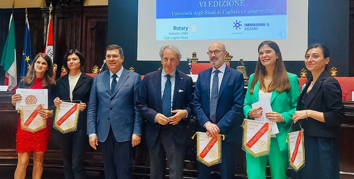 Rettorato di Cagliari, 14 giugno 2023 - Premiazione VI concorso Rotary "Marcello Andria", da sinistra: Marta Varacalli, Valeria Deplano, Gabriele Andria, Michele Agus, Gianni Fenu, Chiara Piras, Lorena Lorefice