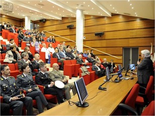 Un momento della cerimonia di inaugurazione nell'Aula Congressi della Facolt&agrave; di Medicina