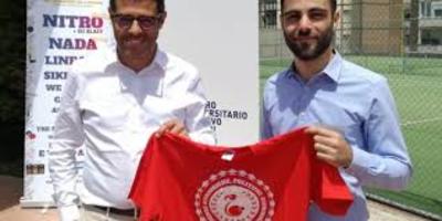 Da sinistra, Marco Meloni (presidente Cus Cagliari) e Alessio Correnti (events manager). AteneiKa coinvolge la popolazione universitaria e integra nella citt&agrave; strutture e iniziative sportive e culturali dell'ateneo