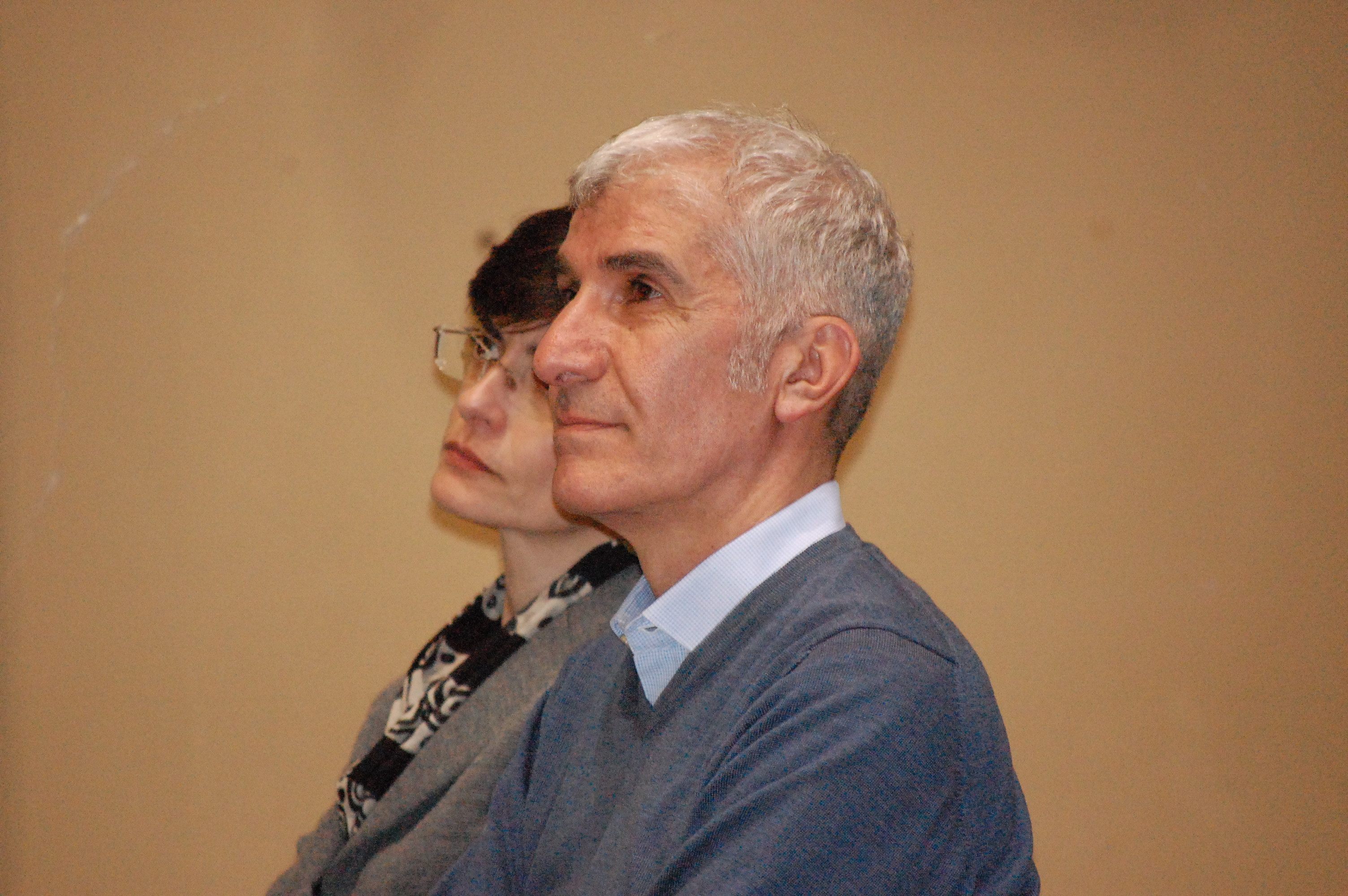 Emanuela Marrocu e Stefano Usai, direttore del CRENOS e Presidente della Facolt&agrave; di Scienze economiche, giuridiche e politiche