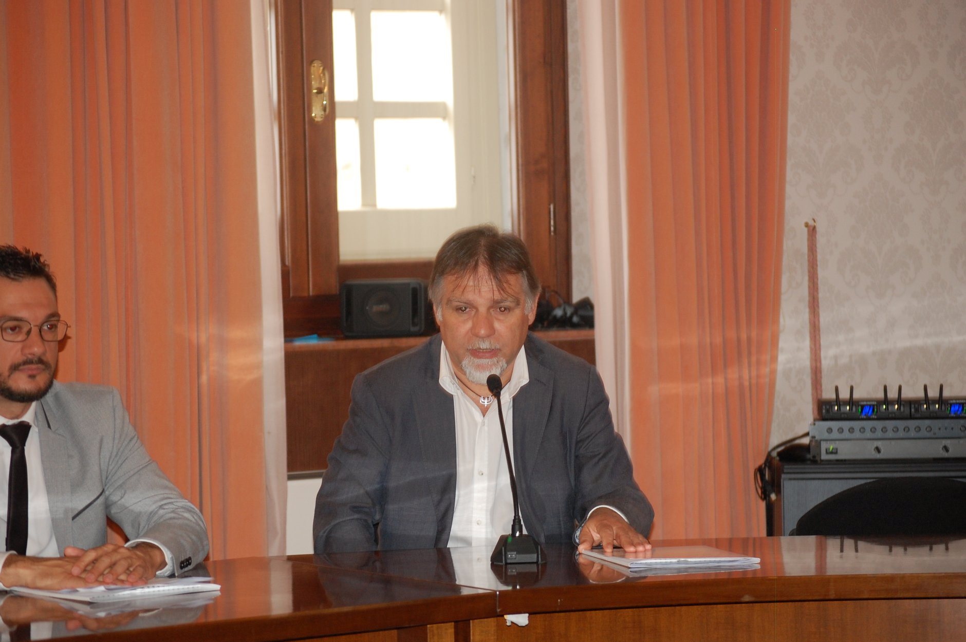 Le immagini della conferenza stampa per la presentazione del festival dedicato alle arti visive