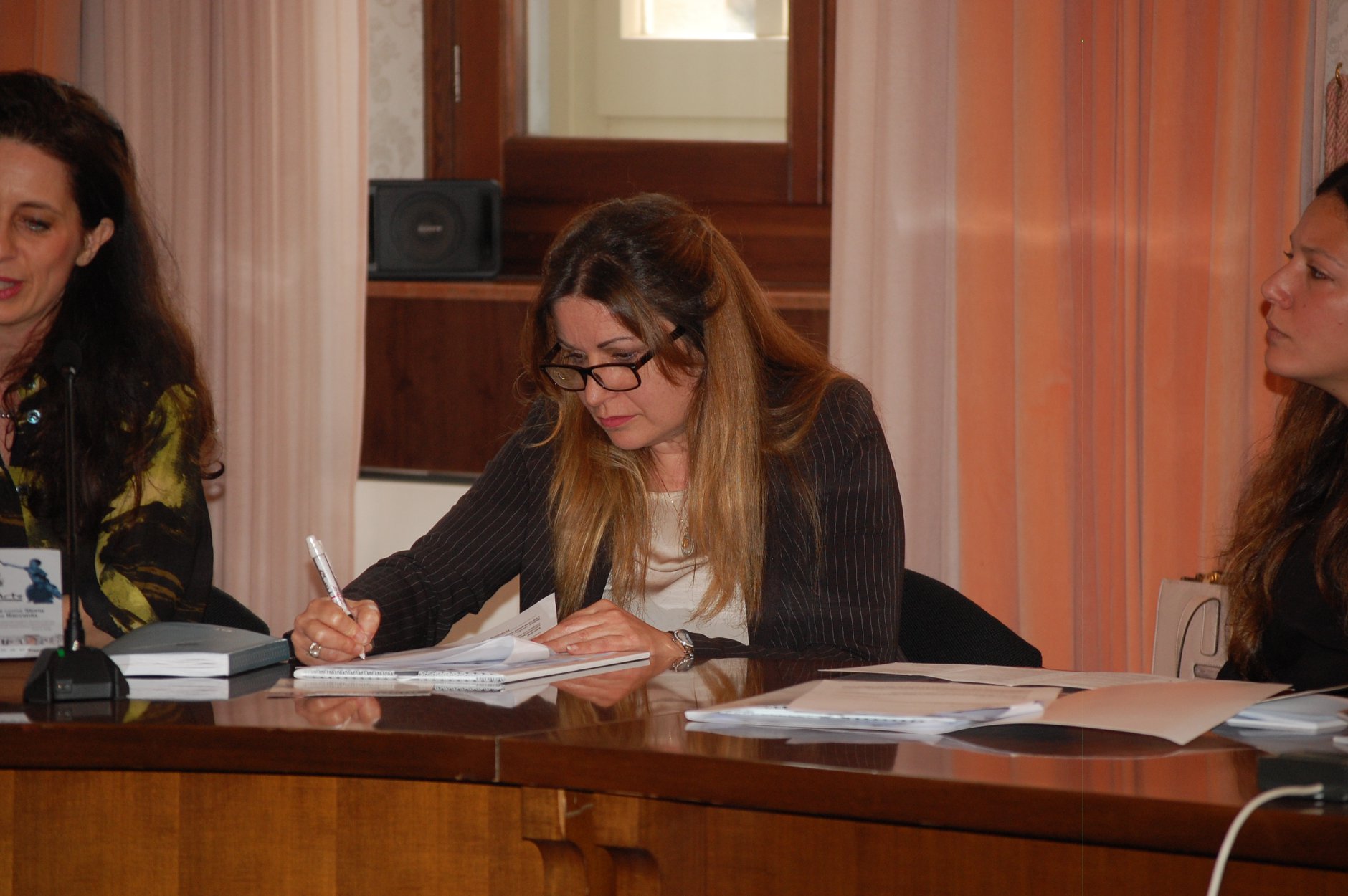 Le immagini della conferenza stampa per la presentazione del festival dedicato alle arti visive