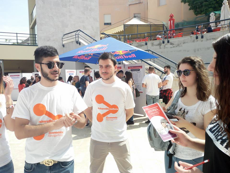 Le immagini dell'iniziativa dedicata ai corsi di laurea magistrale in Economia manageriale e Scienze dell'Amministrazione.