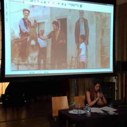Giulia Pilloni durante il convegno "Da Nuraghes a Murales"