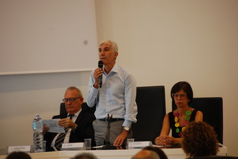 Stefano Usai tra Luigi Minerba e Carla Atzeni