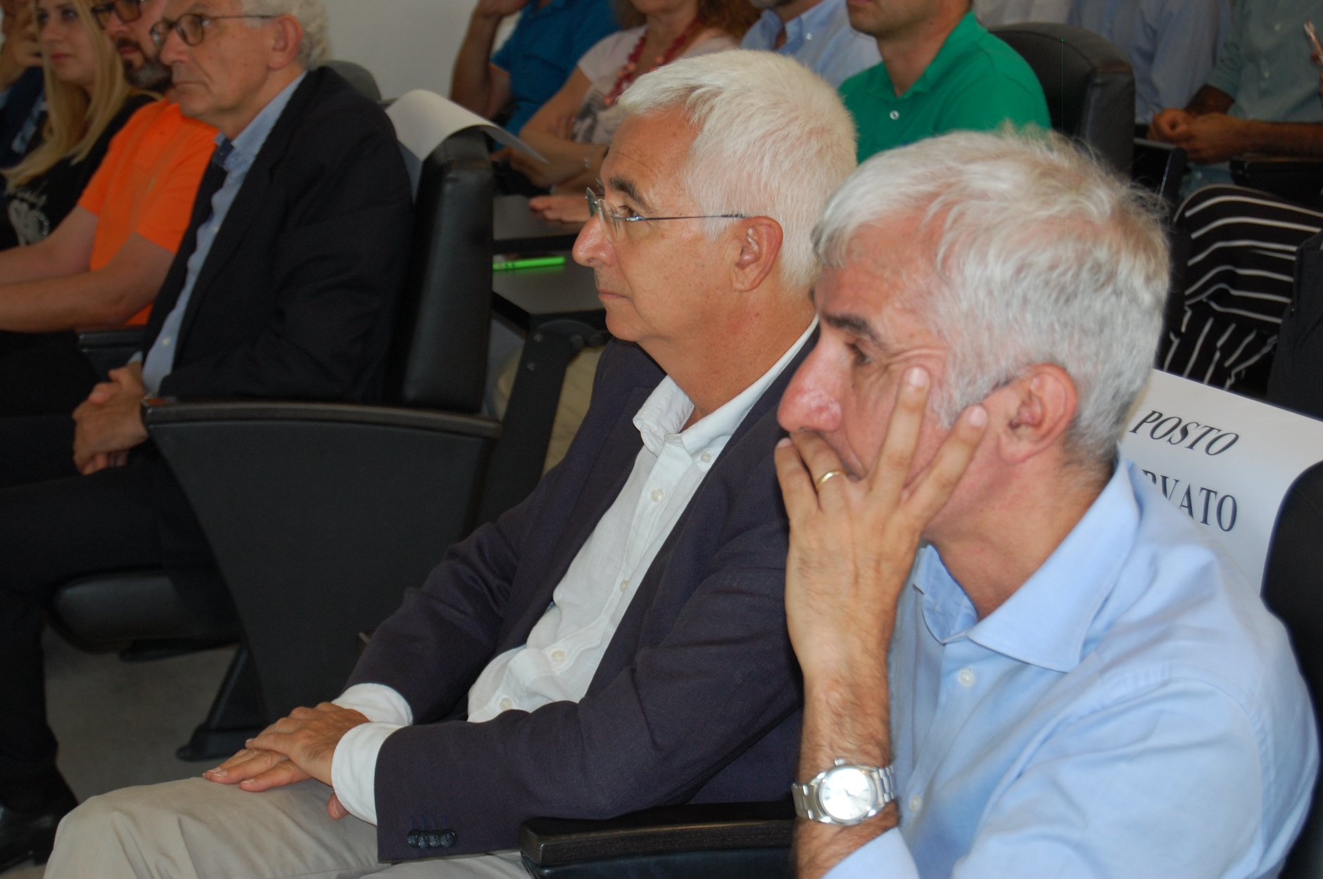 Le immagini dell'incontro con Carlo Cottarelli, nell'Aula Maria Lai della facolt&agrave; di Scienze Economiche, Giuridiche e Politiche.