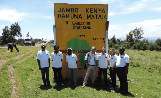Il gruppo di lavoro FLOWERED in Kenia, all'Equatore, per il Progetto coordinato dal professor Giorgio Ghiglieri, del Dipartimento di Scienze chimiche e geologiche dell&rsquo;Universit&agrave; di Cagliari