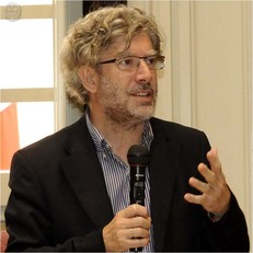 Antioco Floris &egrave; responsabile del CELCAM