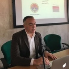 Alessandro Mura, docente alla Facolt&agrave; di Scienze economiche, giuridiche e politiche, coordina il corso in Economia e gestione aziendale