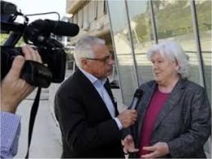 Il rettore Maria Del Zompo intervistata da Valerio Vargiu per un evento tenutosi nell'aula magna della facolt&agrave; di Ingegneria e architettura