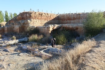 Gli specialisti hanno visitato diverse cave. Tra queste, quella da cui sono stati estratti i blocchi per la costruzione dell'Universit&agrave; e della cattedrale di Salamanca