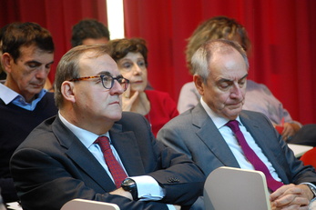 Gabriele Finco, Presidente della Facolt&agrave;, con Giorgio La Nasa, Prorettore alle attivit&agrave; sanitarie dell'Ateneo