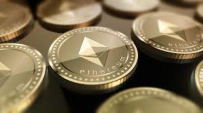 Criptovalute. La moneta  "ether" viene ritenuta molto simile, e "cugina",  al bitcoin