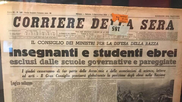La prima pagina del Corriere della Sera che dava notizia dei provvedimenti assunti contro gli insegnanti ebrei
