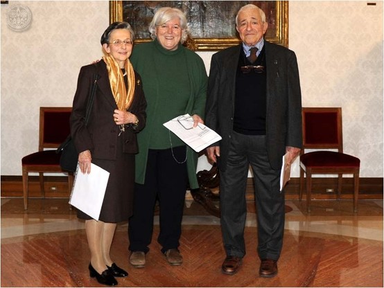 I figli di Alberto Pincherle con il Rettore Maria Del Zompo