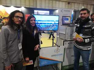 Hiveguard. Da sinistra, Lorenzo Atzeri, Sara Sulis e Daniele Melis