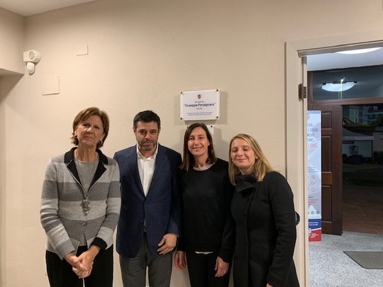 Da sinistra, Micaela Morelli, Marco Meloni, Monica e Cristina Perpignano