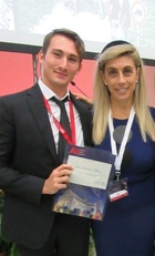 Davide Musu e Elisabetta Cotti durante i lavori dell'Accademia italiana di endodonzia