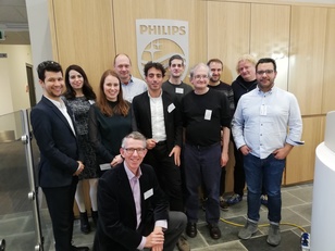 Eindhoven. Gli studiosi del progetto Int. Al centro, terzo da destra in prima fila, Diego Reforgiato Recupero. Dietro, secondo da destra, Daniele Riboni