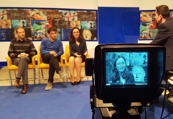 Thesauro, condotta dal direttore di Sardegna Uno, Mario Tasca, ha ospitato Daniele Riboni, Diego Reforgiato Recupero e Maria Chiara Di Guardo