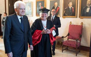 Una bella immagine della visita del Presidente della Repubblica all'Universit&agrave; di Cagliari