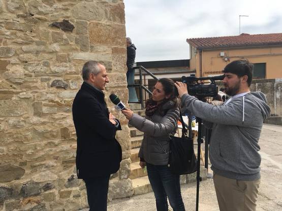 Elisabetta Atzeni intervista Gianluigi Bacchetta per il TG della RAI