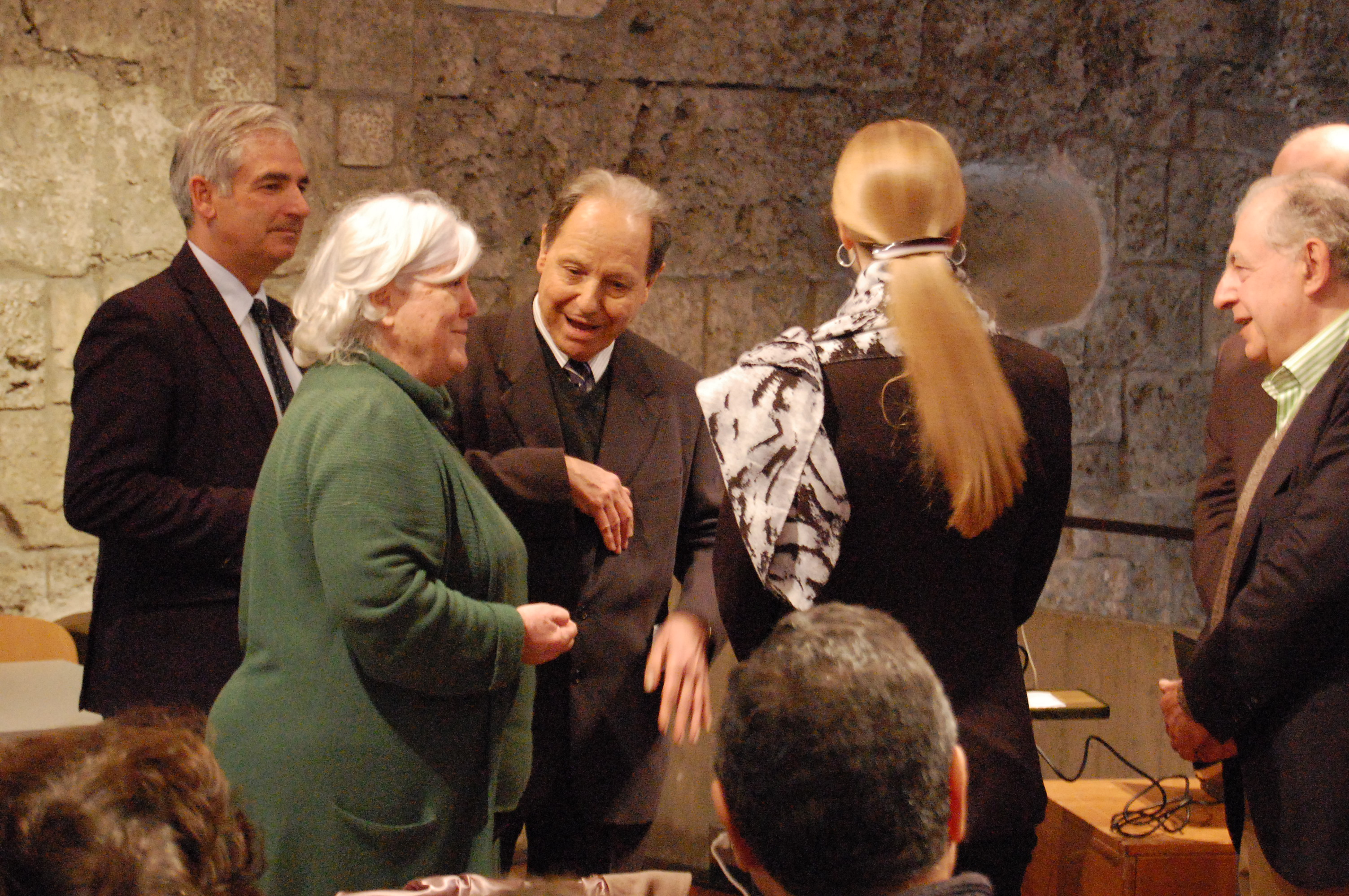 Immagini dell'inaugurazione della Mostra di rari volumi donati da Giuseppe Sterzi