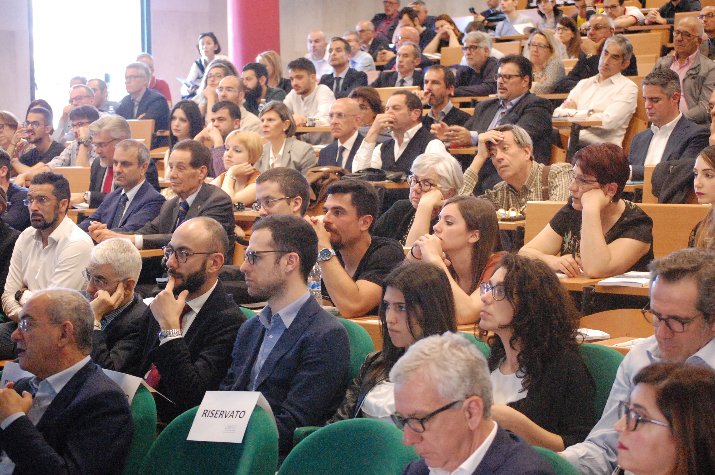 Rapporto CRENoS 2019: il pubblico in sala