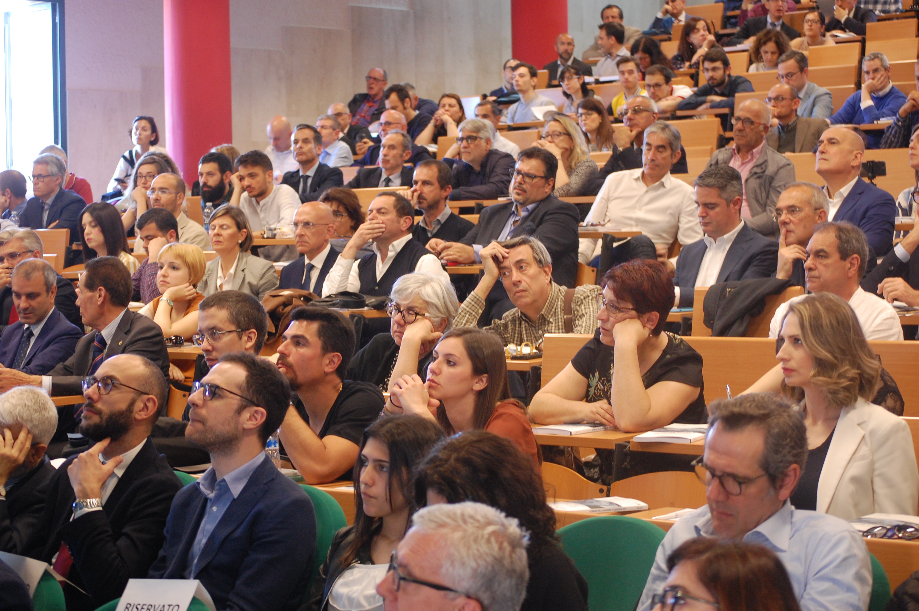Rapporto CRENoS 2019: il pubblico in sala