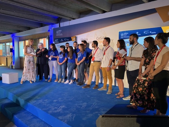 Monserrato. Il rettore Maria Del Zompo sul palco del Cesar con un team di ricercatori