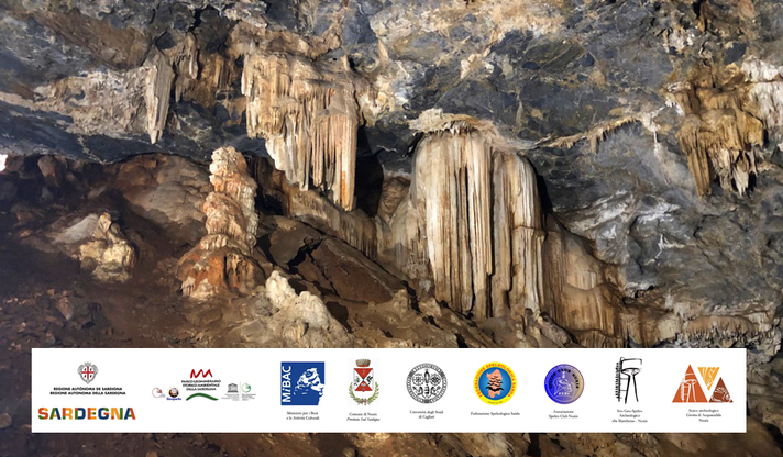 Nuxis - Grotta di Acquacadda: nell'immagine un suggestivo scorcio della grotta