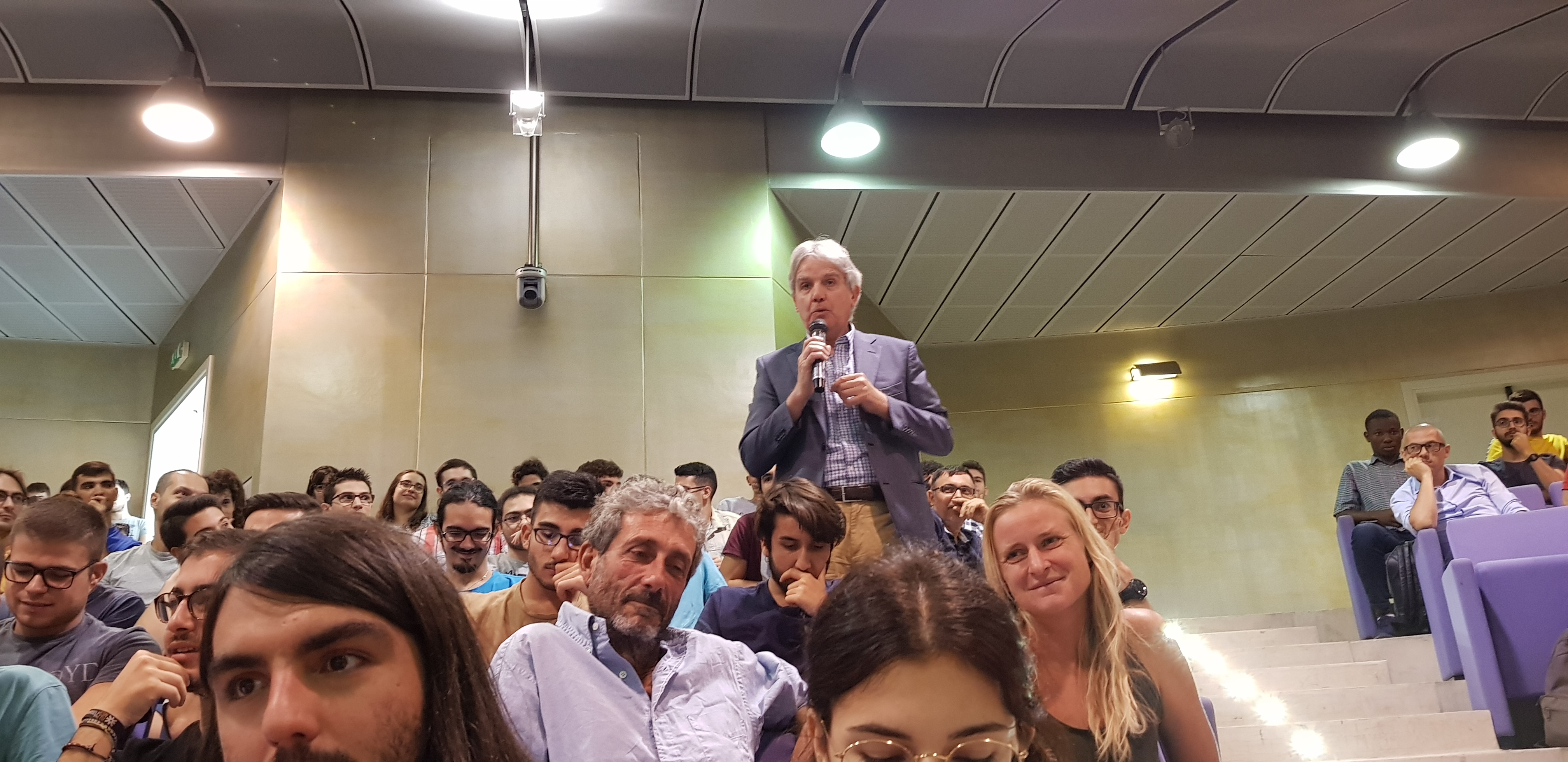 Evento &ldquo;Silicio. La storia e il futuro della tecnologia tra robot ed esseri viventi&rdquo;