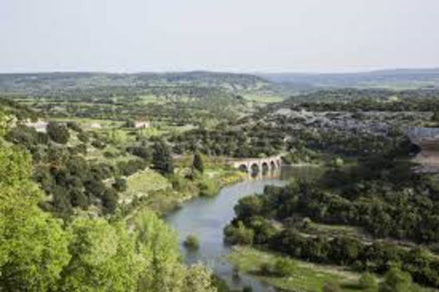 Isili. Il popoloso centro del Sarcidano &egrave; ricco di eccellenti percorsi naturalistici e architettonici