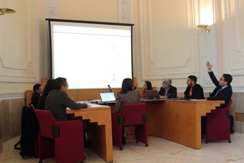 Un momento della discussione delle tesi di laurea