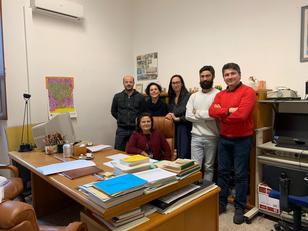 Cagliari. Il gran gol dei botanici. Da sinistra, Pierluigi Cortis, Cinzia Sanna, Domenica Farci, Antonio De Agostini, Dario Piano. Al centro, Annalena Cogoni