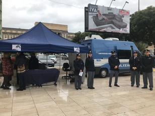 Cagliari. Un'immagine recente del camper della Polizia in forza alla Questura del capoluogo regionale