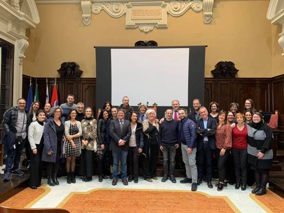 La ormai tradizionale foto di gruppo al termine dell'incontro