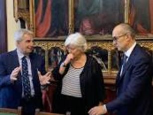 Cagliari. Un'altra immagine di Italo Meloni, Maria Del Zompo  e Paolo Truzzu durante la presentazione del progetto avvenuta lo scorso ottobre