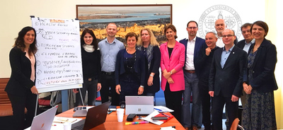 Individuate le tematiche di ricerca su cui le 6 universit&agrave; dell'alleanza svilupperanno la collaborazione. Nella foto (febbraio 2020) le professoresse Carucci e Morelli con le delegazioni degli altri atenei del consorzio EDUC