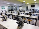 Aula microscopi.jpg