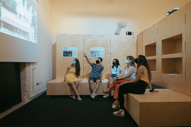 Gli studenti e le studentesse che guideranno i visitatori nella mostra