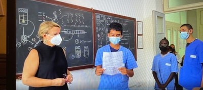 Viviana Lantini e i ragazzi della Bottega dei Sogni-Associazione Efys