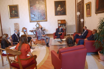 L'incontro che ha preceduto la firma dell'intesa
