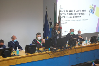 Emanuela Stara, assessore alla Cultura e ai rapporti con l'Universit&agrave; del Comune di Monserrato, durante il suo intervento